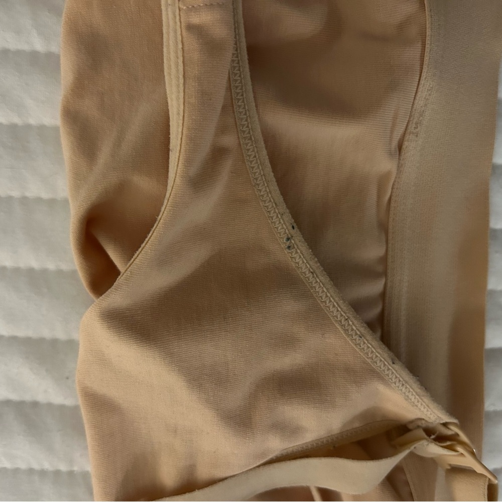 Momcozy Nursing Bra - Picture 6 of 9